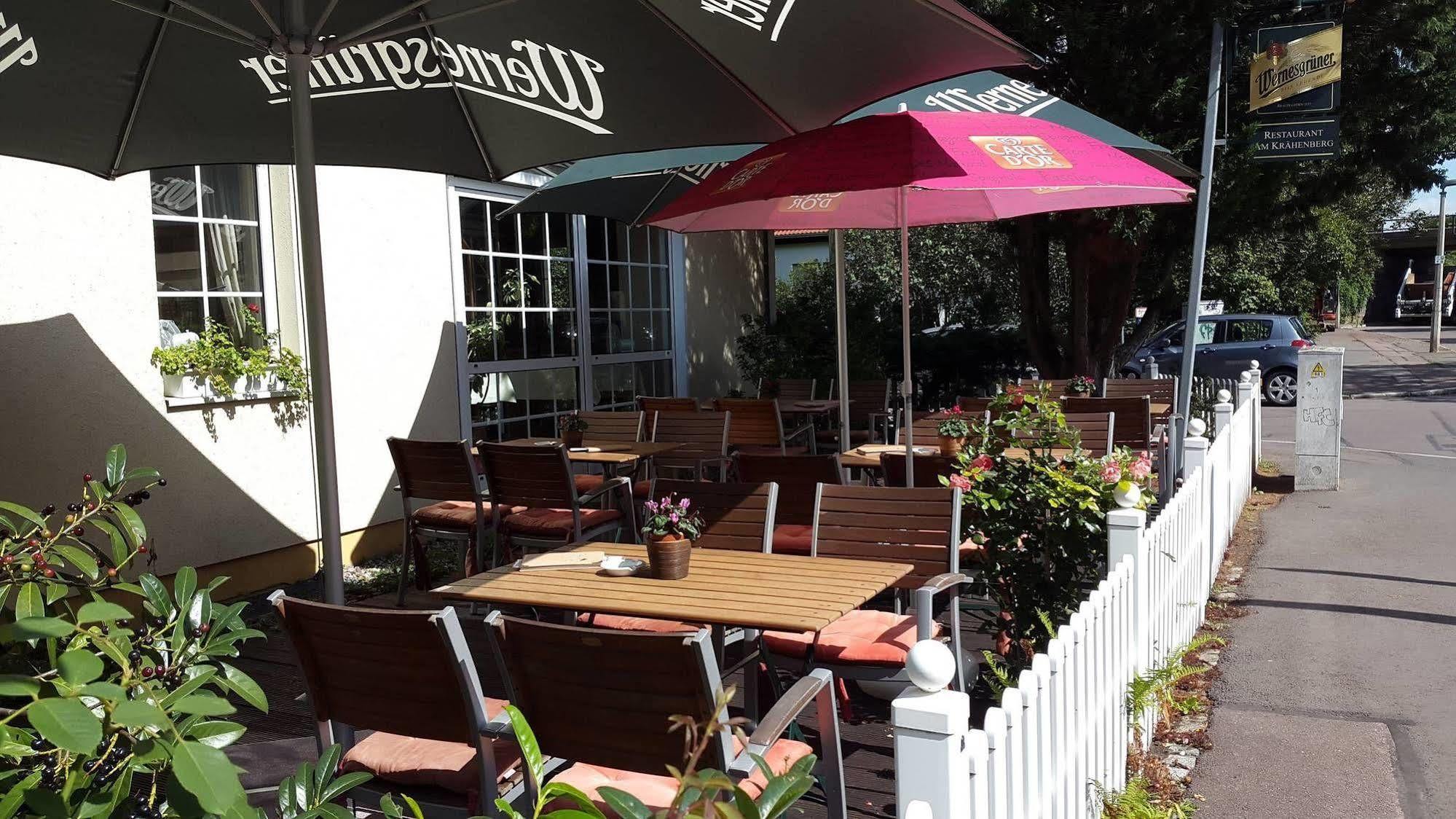 Pension & Cafe Am Kraehenberg Halle  Zewnętrze zdjęcie
